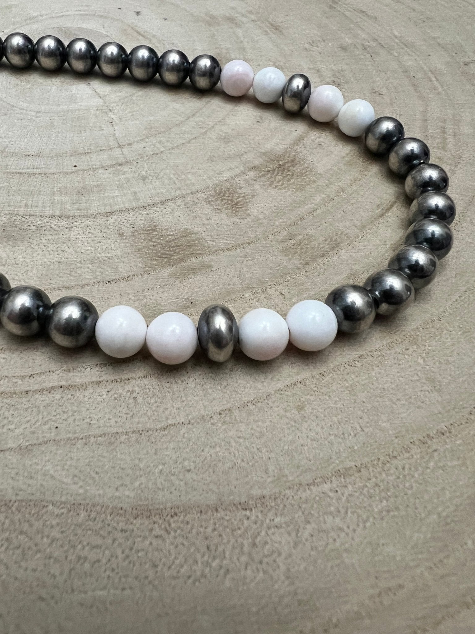 8mm Sterling Pearl, Saucer and pink conch - 19 inch